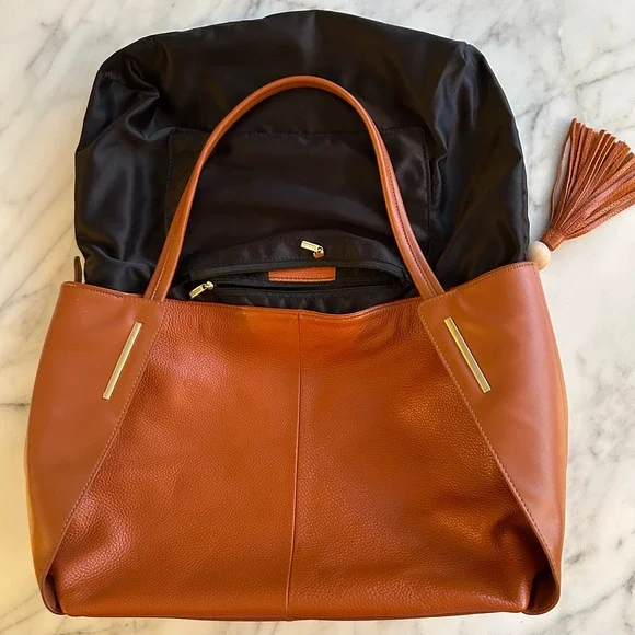 Kattee Cognac Brown Pebbled Leather Hobo Shoulder Bag Fringe Tassel Gold Accent - Picture 10 of 15